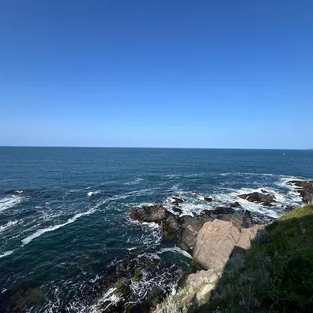 Saint Thomas Village 아파트호텔 소조폴